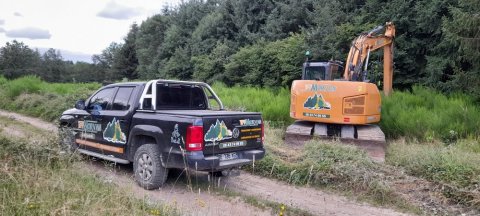 Reprise des chantiers forestier le nettoyage de la première parcelle de la saison à Chissey-en-Morvan