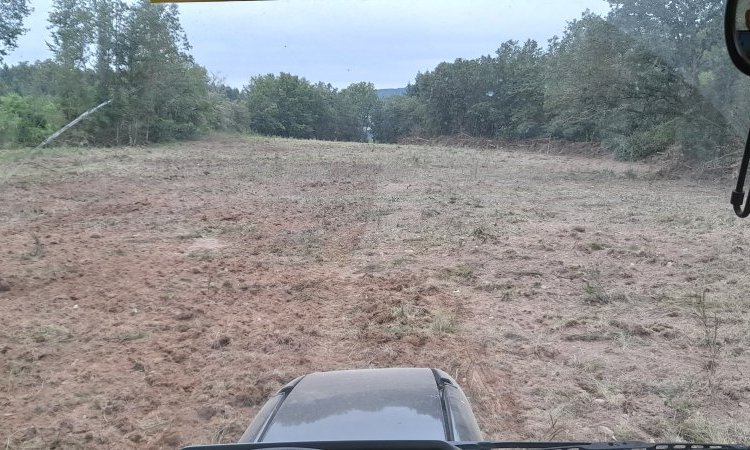 Reprise des chantiers forestier le nettoyage de la première parcelle de la saison à Chissey-en-Morvan